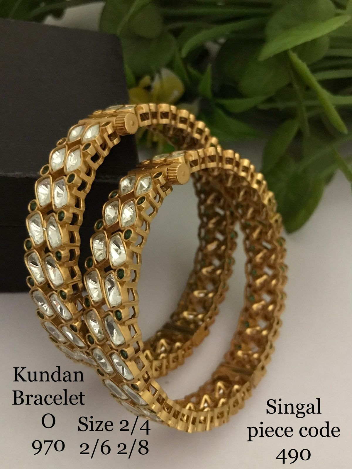 Jali Work Kundan Stone Bracelet - Golden Polish - AAA Quality