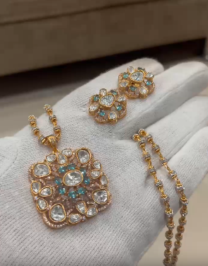 Beautiful mosinite polki kundan pendent set with design mutter chain24 inch