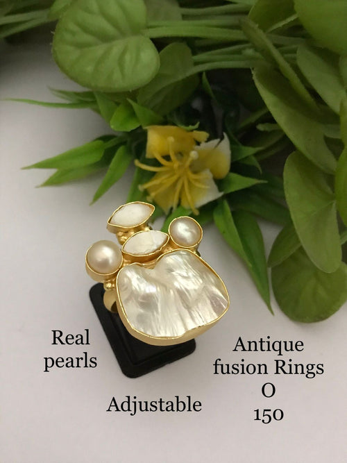 Baroque Real Pearl & Round Pearl Fusion Ring - Adjustable - Gold Plated