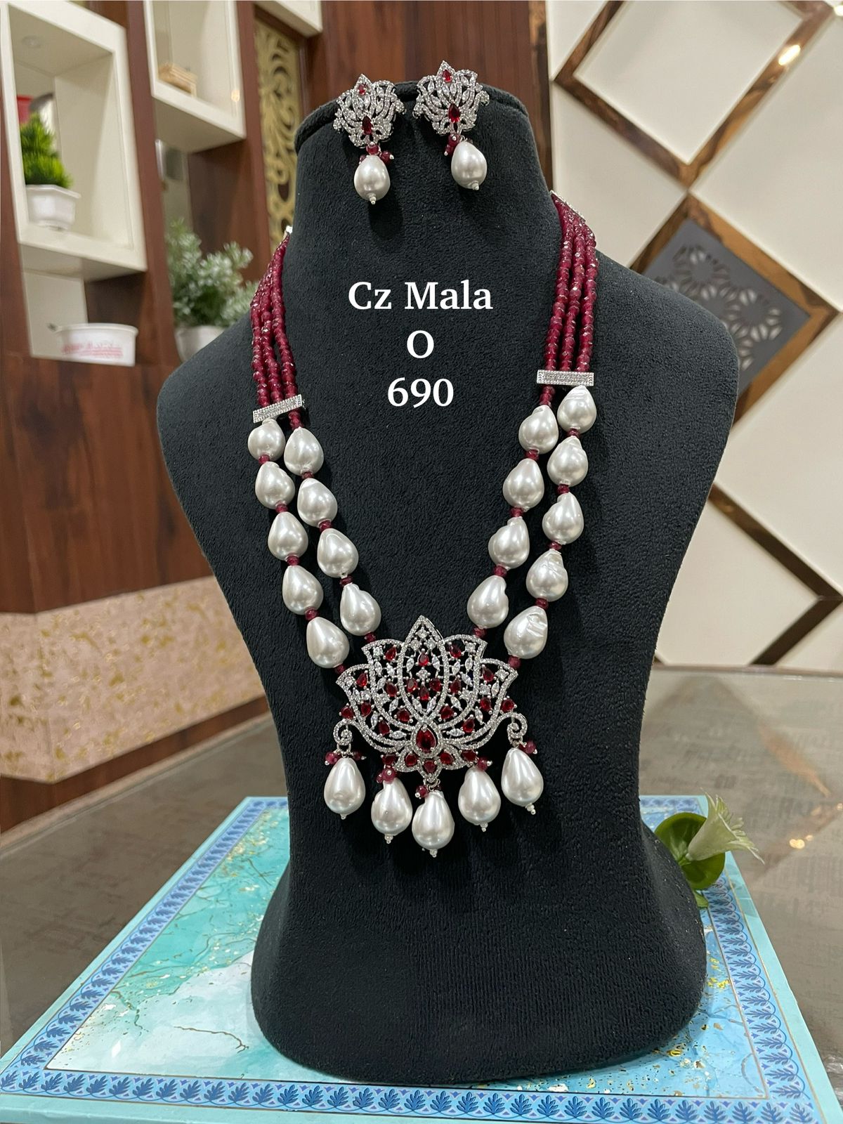 Lotus CZ Pendant Maroon Onyx & Shell Pearl Mala Set - 22 Inch - AAA Quality
