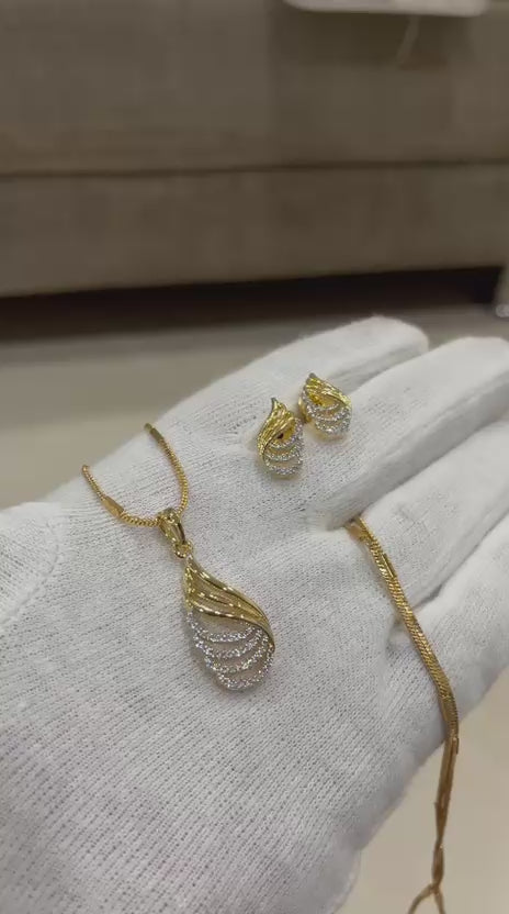 Elegant Curved Wing Diamond Pendant Set with Matching Earrings in Gold Finish